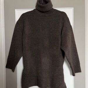 NWOT Elegant Dark Brown Turtleneck Sweater